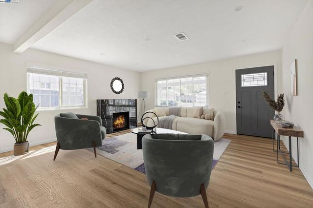 5507 Arizona, Concord, CA 94521