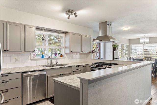 519 Locust Street, Omak, WA 98841