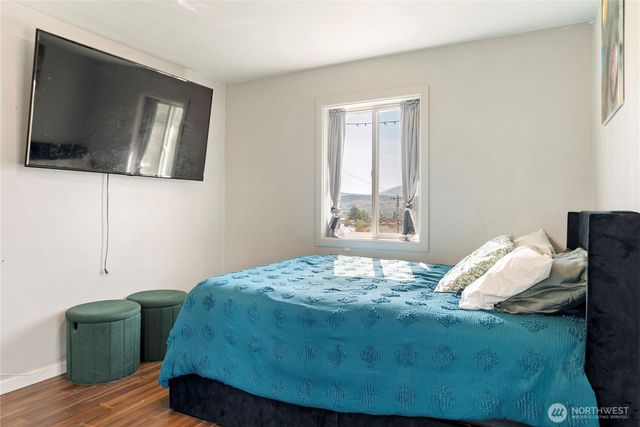 519 Locust Street, Omak, WA 98841