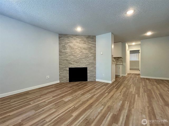 9623 S 248 Street #D4, Kent, WA 98030