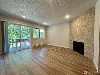 9623 S 248 Street #D4, Kent, WA 98030