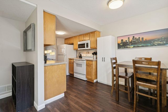 7510 Germane Trail, Apple Valley, MN 55124