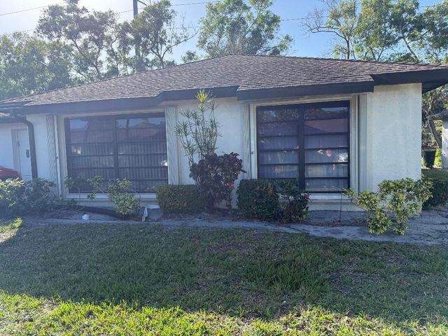 4948 Equestrian Circle B, Boynton Beach, FL 33436