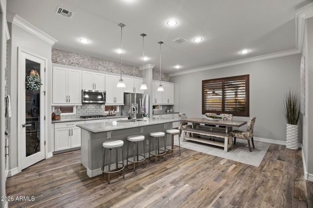 3752 W ABRAMS Drive, New River, AZ 85087