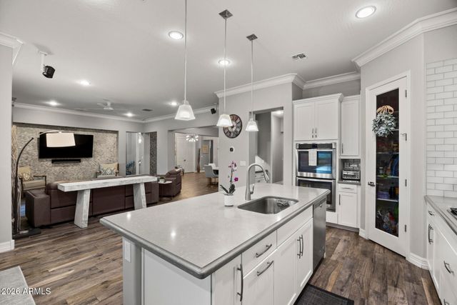 3752 W ABRAMS Drive, New River, AZ 85087