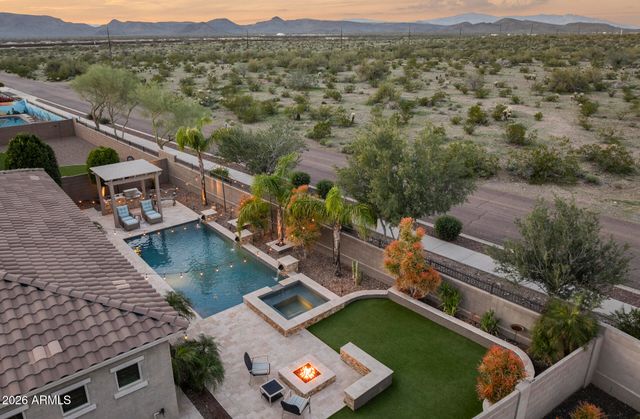 3752 W ABRAMS Drive, New River, AZ 85087