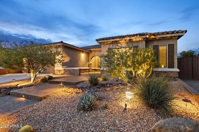3752 W ABRAMS Drive, New River, AZ 85087