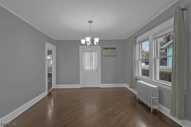 23 VARSITY RD, Newark City, NJ 07106