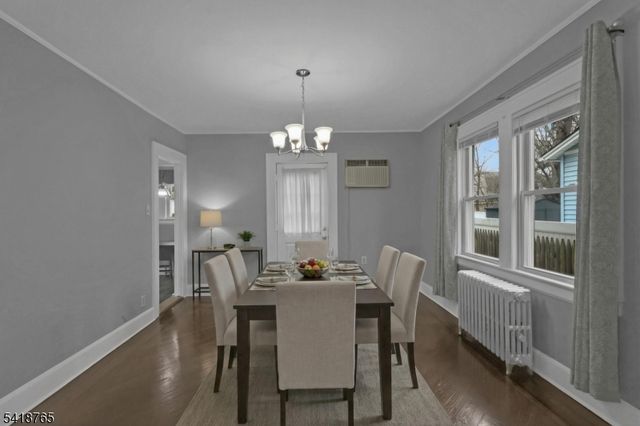 23 VARSITY RD, Newark City, NJ 07106