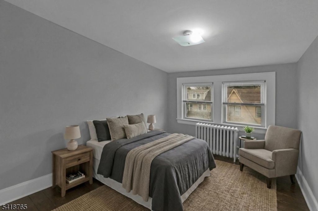 Image 24 of property listing at 23 VARSITY RD, Newark City, NJ 07106