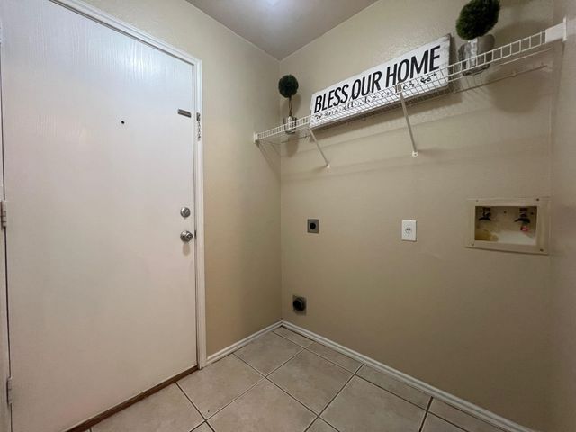 10524 Flagstaff Run, Fort Worth, TX 76140