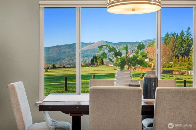 26808 SE 216th Street, Maple Valley, WA 98038