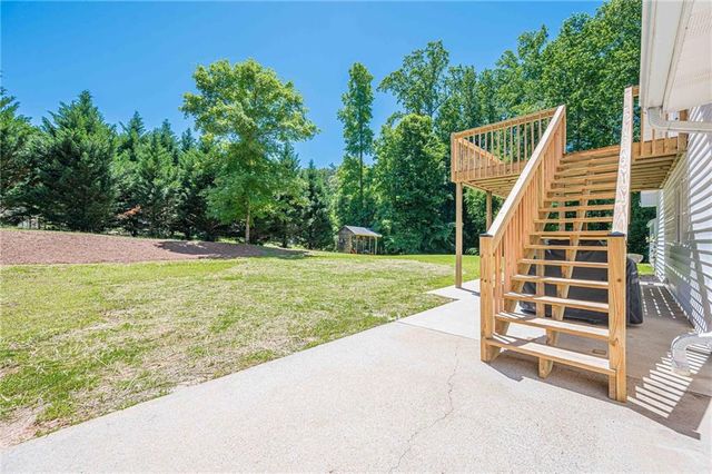 3555 Hovers Road, Powder Springs, GA 30127