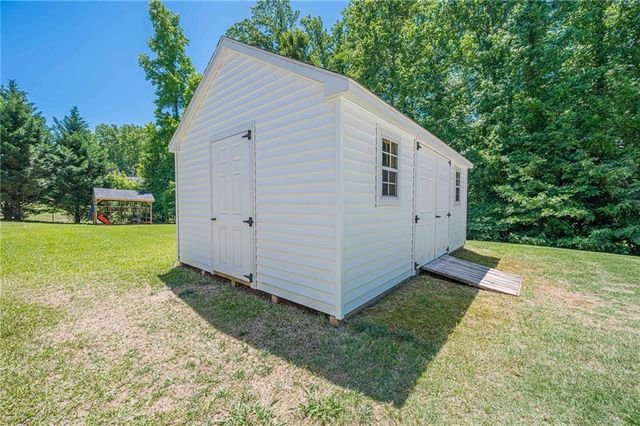 3555 Hovers Road, Powder Springs, GA 30127