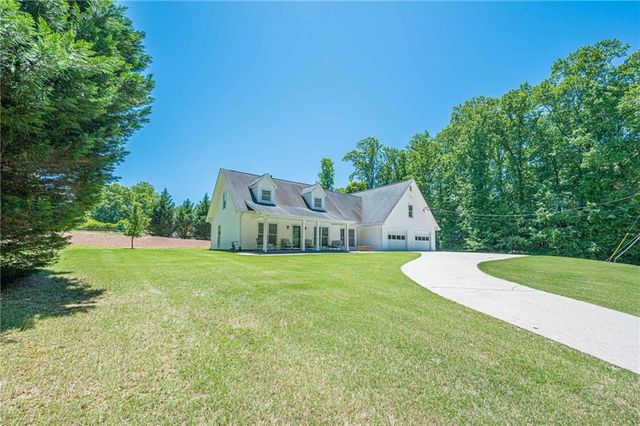 3555 Hovers Road, Powder Springs, GA 30127