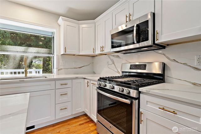 10411 SE 187th Court, Renton, WA 98055