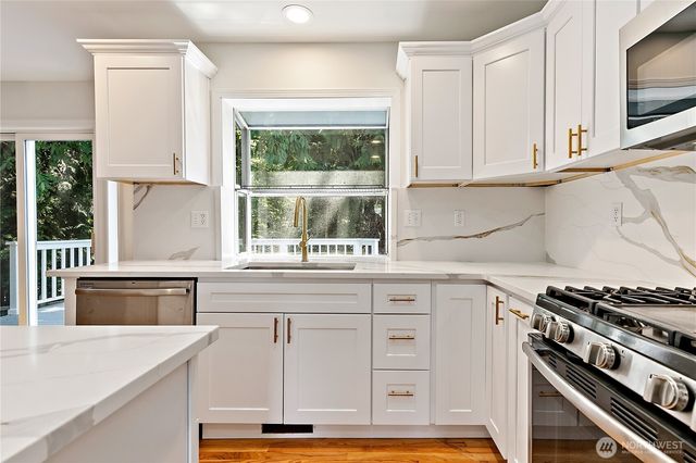 10411 SE 187th Court, Renton, WA 98055