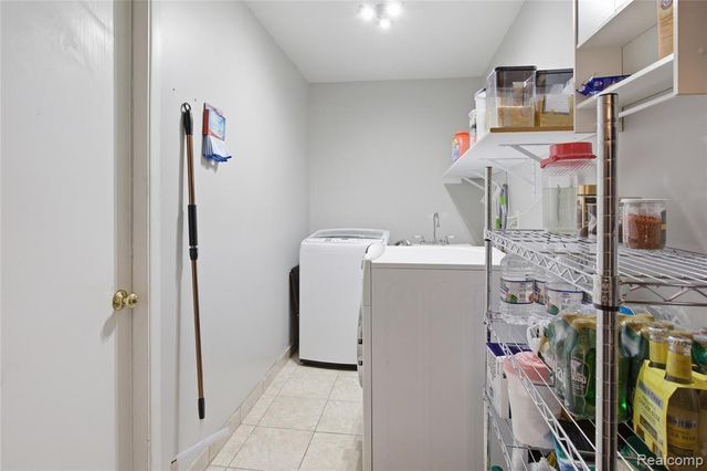 4171 Rose Mary Drive, Sterling Heights, MI 48310