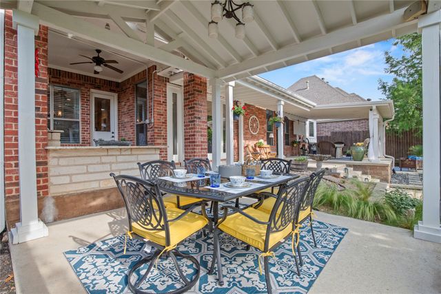 7009 Mossycup Lane, North Richland Hills, TX 76182