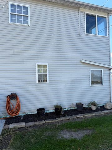 2939 County Road 206, Fremont, OH 43420