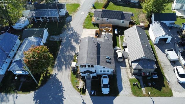 2939 County Road 206, Fremont, OH 43420