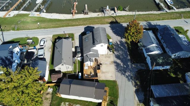 2939 County Road 206, Fremont, OH 43420