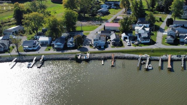 2939 County Road 206, Fremont, OH 43420