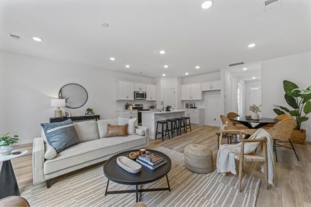 2900 Suzanne Landon Dr Unit D4, Murfreesboro, TN 37130