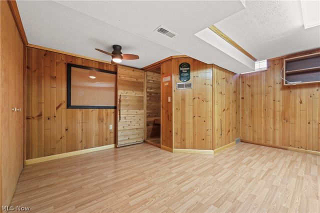 32420 Tracy Lane, Solon, OH 44139