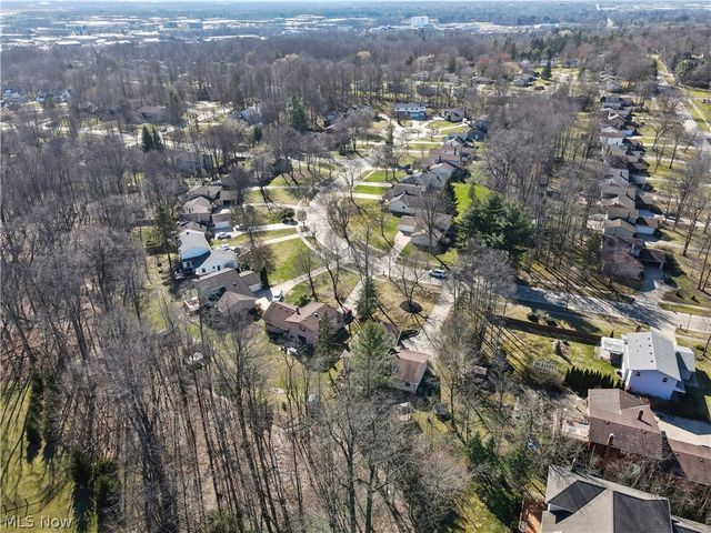 32420 Tracy Lane, Solon, OH 44139