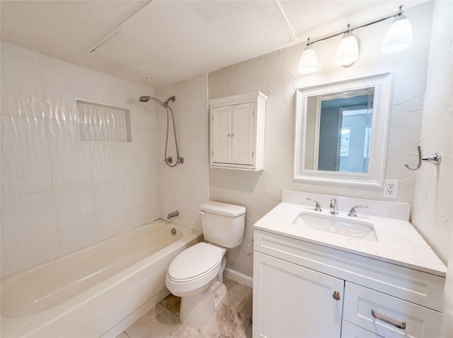 1102 Hillwood Drive, Lewisville, TX 75067