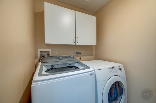 4055 Blackstone Drive 4055, Aurora, IL 60504