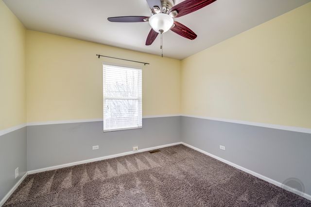 4055 Blackstone Drive 4055, Aurora, IL 60504