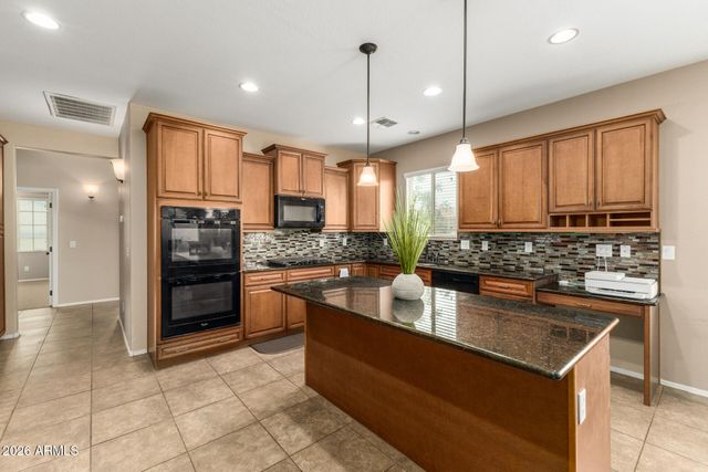 5718 W PECAN Road, Laveen, AZ 85339