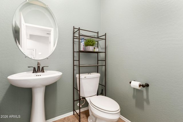 5718 W PECAN Road, Laveen, AZ 85339