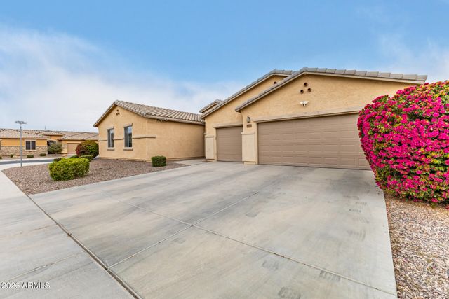 5718 W PECAN Road, Laveen, AZ 85339