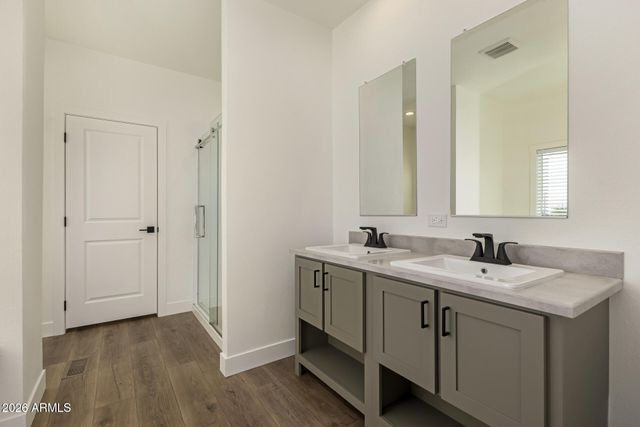 23059 W RANCHO LAREDO Drive, Wittmann, AZ 85361