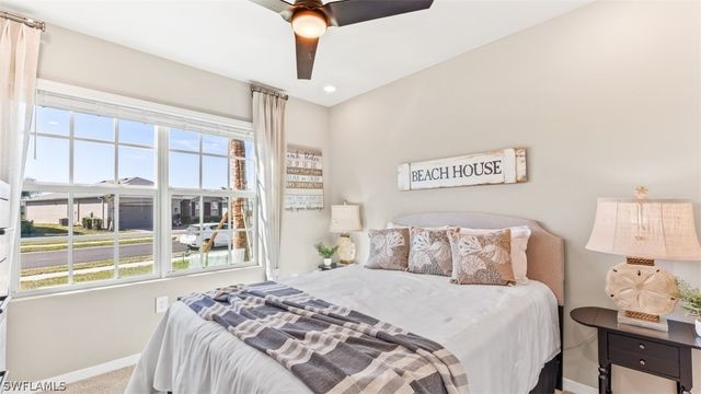 4063 PEACEFUL RIVER LN, Fort Myers, FL 33905