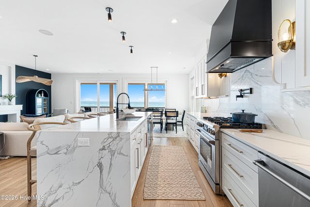 3503 Ocean Drive W, Emerald Isle, NC 28594