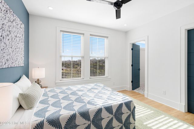 3503 Ocean Drive W, Emerald Isle, NC 28594