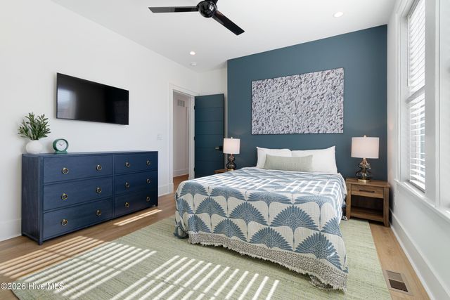 3503 Ocean Drive W, Emerald Isle, NC 28594