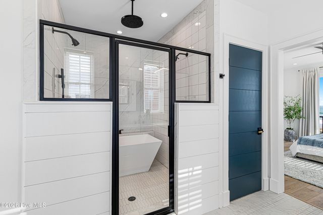 3503 Ocean Drive W, Emerald Isle, NC 28594