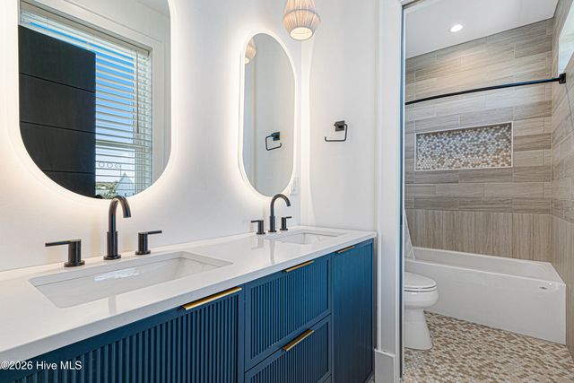 3503 Ocean Drive W, Emerald Isle, NC 28594