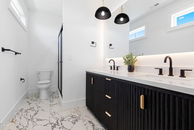 3503 Ocean Drive W, Emerald Isle, NC 28594