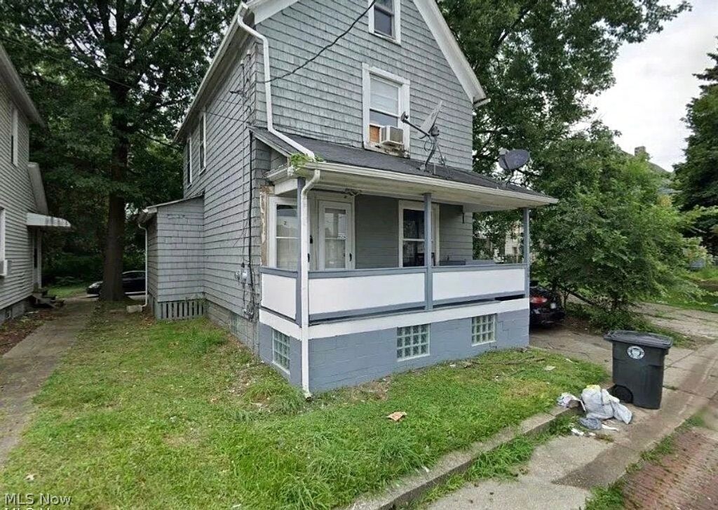 66 Wise Street, Akron, OH 44304