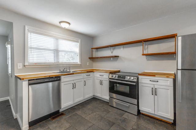 1908 Cleveland Avenue, Chattanooga, TN 37404