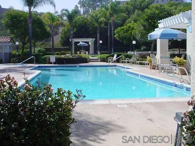 1680 Via Caminar, San Marcos, CA 92078