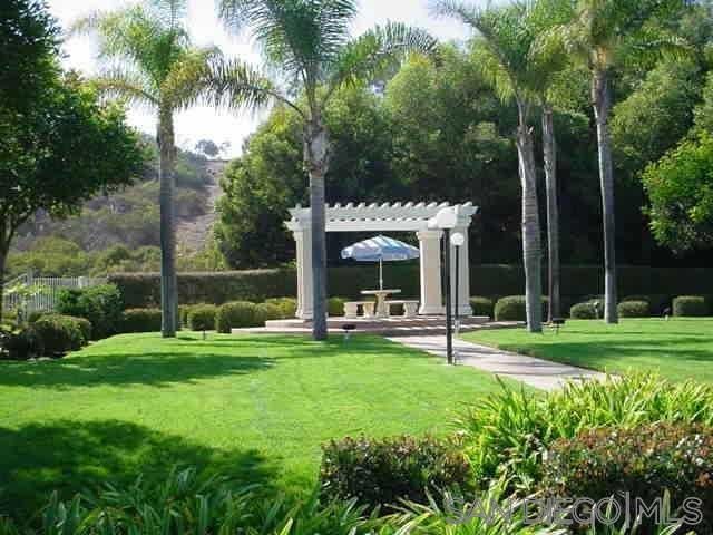 1680 Via Caminar, San Marcos, CA 92078