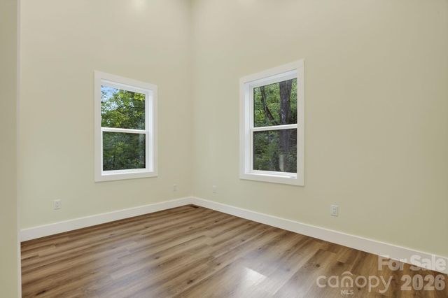 1008 Bell Mountain Road, Zirconia, NC 28790