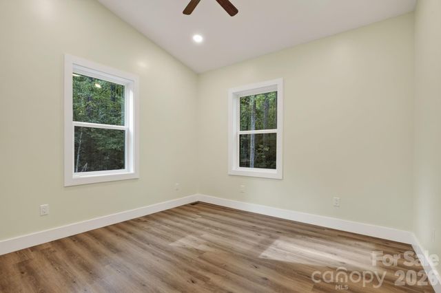 1008 Bell Mountain Road, Zirconia, NC 28790